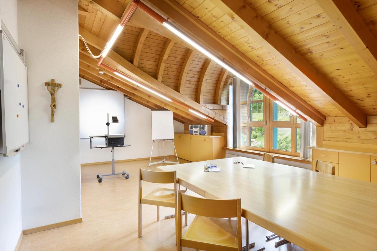 Hotel & Bildungshaus St. Jodern Visp Exterior photo