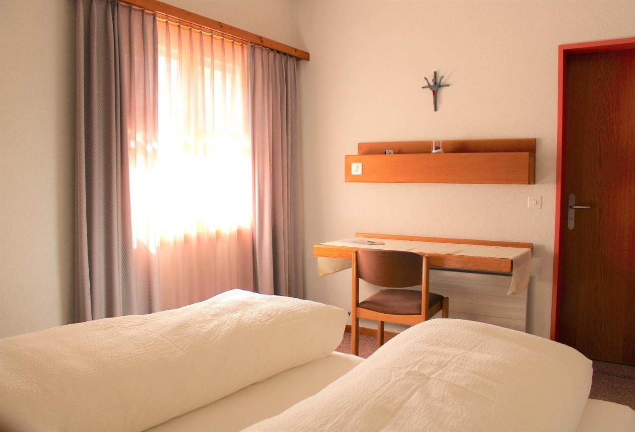Hotel & Bildungshaus St. Jodern Visp Exterior photo