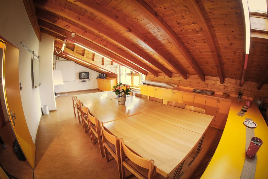 Hotel & Bildungshaus St. Jodern Visp Exterior photo