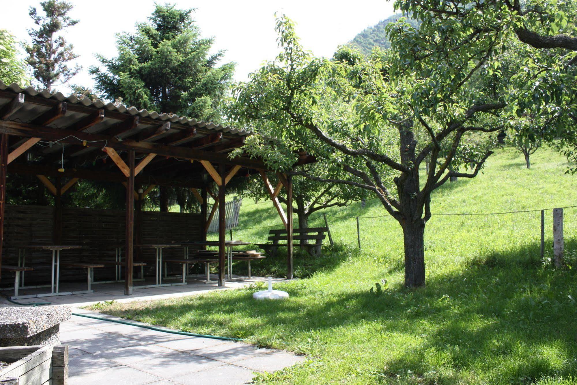 Hotel & Bildungshaus St. Jodern Visp Exterior photo