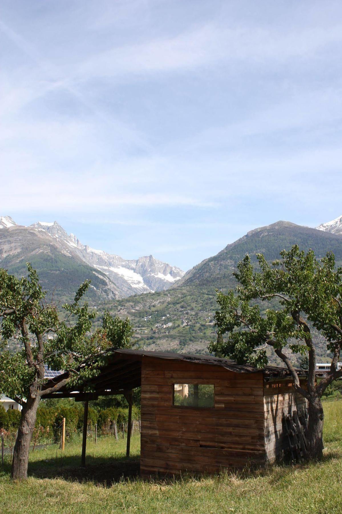 Hotel & Bildungshaus St. Jodern Visp Exterior photo